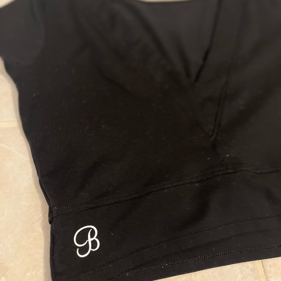 bombshell sportswear - Picture 2 of 3